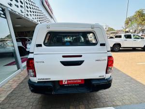 Toyota Hilux 2.4GD-6 double cab 4x4 Raider auto - Image 5