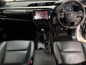 Toyota Hilux 2.8GD-6 Xtra cab Legend manual - Image 6