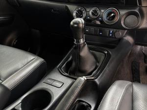 Toyota Hilux 2.8GD-6 Xtra cab Legend manual - Image 13