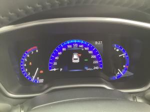 Toyota Corolla Cross 1.8 XR - Image 11