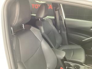 Toyota Corolla Cross 1.8 XR - Image 17