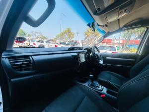 Toyota Hilux 2.4GD-6 double cab 4x4 Raider auto - Image 7