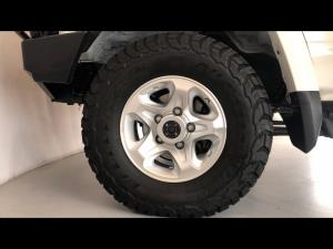 Toyota Land Cruiser 79 4.5D-4D V8 double cab LX - Image 18