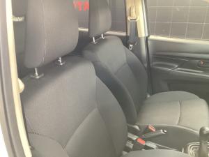 Suzuki Ertiga 1.5 GA - Image 13