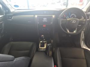 Toyota Fortuner 2.4GD-6 4x4 - Image 6
