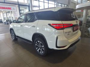 Toyota Fortuner 2.4GD-6 4x4 - Image 22
