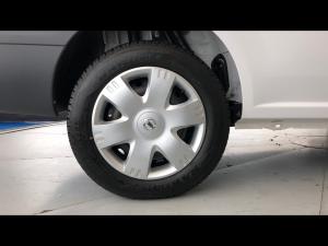 Nissan NP200 1.6i safety pack (aircon) - Image 20