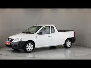 Nissan NP200 1.6i safety pack (aircon) - Image 23