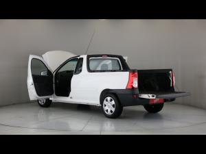 Nissan NP200 1.6i safety pack (aircon) - Image 25