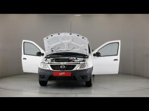 Nissan NP200 1.6i safety pack (aircon) - Image 28