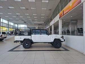 Toyota Land Cruiser 79 2.8GD-6 double cab auto - Image 3