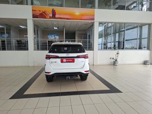 Toyota Fortuner 2.8GD-6 4x4 VX - Image 5