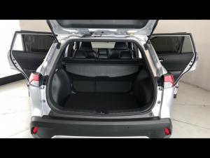 Toyota Corolla Cross 1.8 Hybrid XR - Image 13
