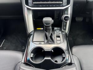 Toyota Land Cruiser 300 3.3D GX-R - Image 12
