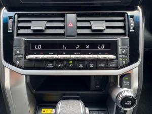 Toyota Land Cruiser 300 3.3D GX-R - Image 15