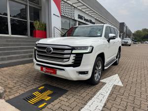 Toyota Land Cruiser 300 3.3D ZX - Image 22