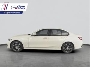 BMW 320D Sport Line Launch Edition automatic - Image 2