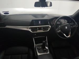 BMW 320D Sport Line Launch Edition automatic - Image 7