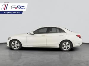 Mercedes-Benz C180 automatic - Image 2