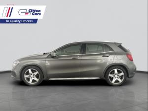 Mercedes-Benz GLA 200 automatic - Image 2