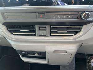 Volkswagen Transporter 2.0TDI Kombi SWB Edition - Image 19