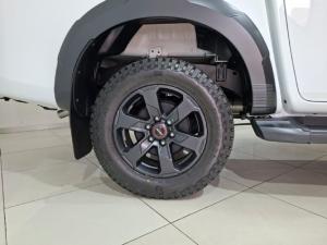 Isuzu D-Max 3.0TD double cab V-Cross 4x4 - Image 6