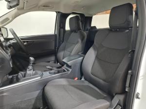 Isuzu D-Max 1.9TD Extended cab LS manual - Image 7