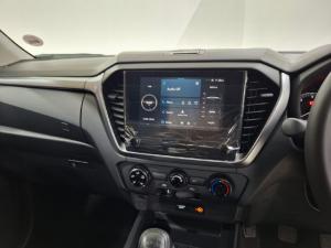 Isuzu D-Max 1.9TD Extended cab LS manual - Image 8
