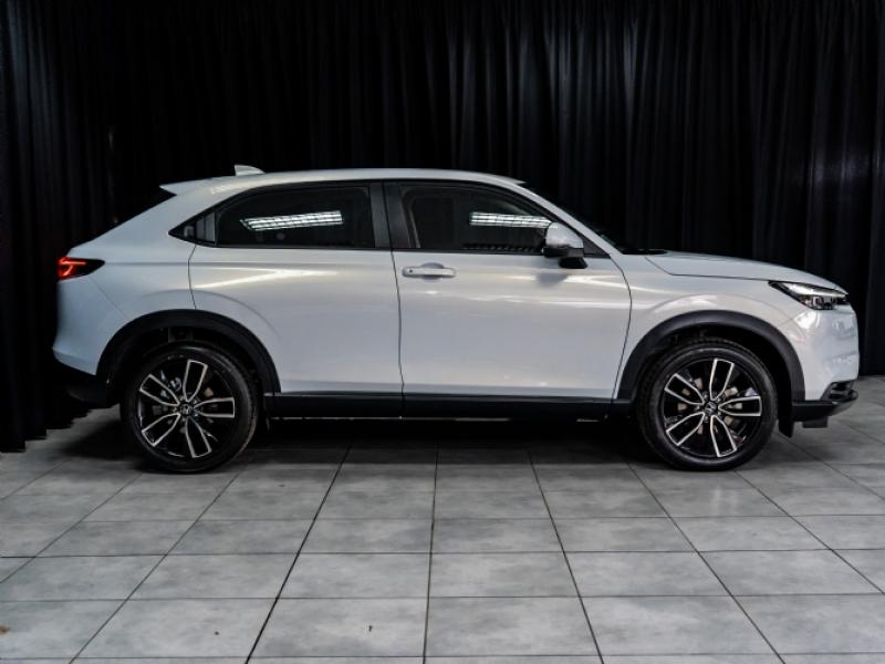 Honda Motorcycle HR-V 1.5 Elegance