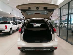 Nissan X-Trail 2.5 Acenta Plus 4WD - Image 5