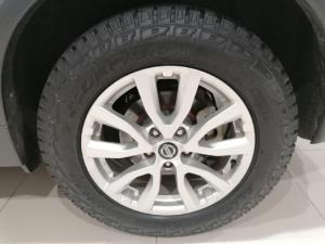 Nissan X-Trail 2.5 Acenta Plus 4WD - Image 8