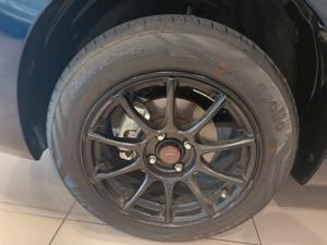 Suzuki Baleno 1.5 GL manual - Image 8
