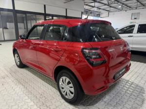 Suzuki Swift 1.2 GL - Image 10