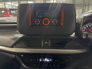 Suzuki Swift 1.2 GL - Image 12