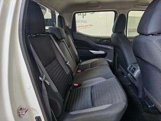 Nissan Navara 2.5DDTi double cab SE Plus auto