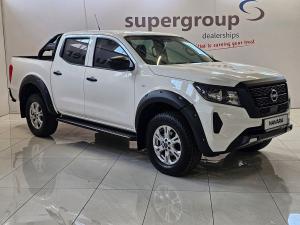 Nissan Navara 2.5DDTi double cab SE Plus auto - Image 1