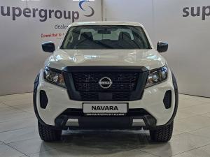Nissan Navara 2.5DDTi double cab SE Plus auto - Image 2