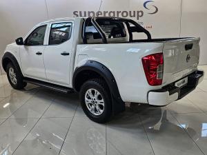 Nissan Navara 2.5DDTi double cab SE Plus auto - Image 4