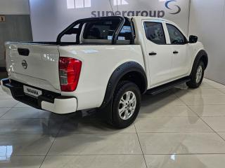 Nissan Navara 2.5DDTi double cab SE Plus auto