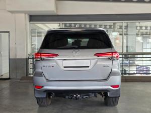 Toyota Fortuner 2.4GD-6 4x4 - Image 5