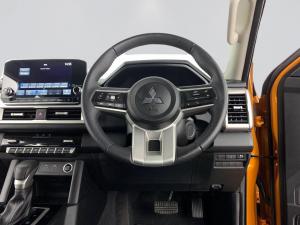 Mitsubishi Triton 2.4 Di-DC GLS automaticD/C - Image 20