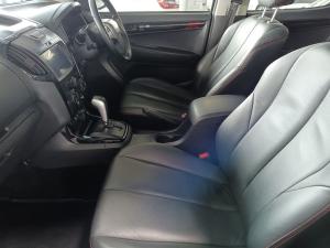 Isuzu D-Max 300 3.0TD double cab X-Rider - Image 13