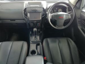 Isuzu D-Max 300 3.0TD double cab X-Rider - Image 17