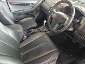 Isuzu D-Max 300 3.0TD double cab X-Rider - Image 9