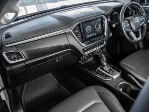 Isuzu D-Max 3.0TD double cab LSE 4x4 - Image 24