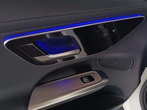 Mercedes-Benz GLC GLC200 4Matic AMG Line - Image 13