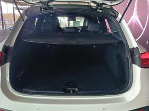 Mercedes-Benz GLC GLC200 4Matic AMG Line - Image 17