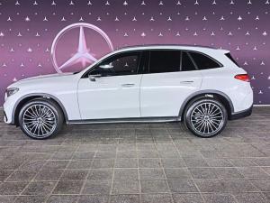 Mercedes-Benz GLC GLC200 4Matic AMG Line - Image 4