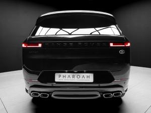Land Rover Range Rover Sport P530 First Edition - Image 13