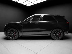 Land Rover Range Rover Sport P530 First Edition - Image 2